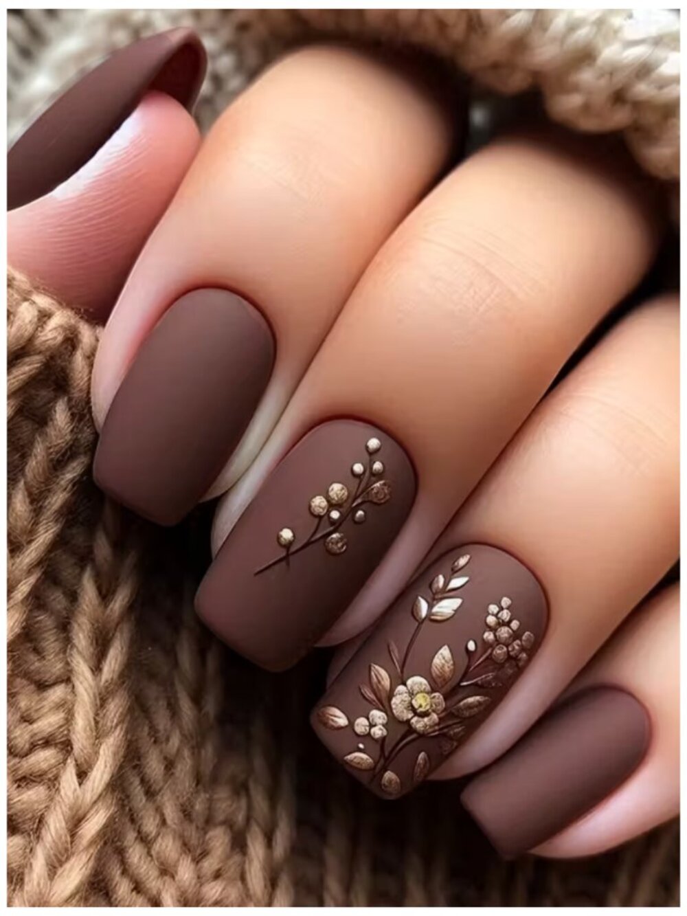 NWT/NIB Chic Brown Matte 3D Gold Floral Press-On Nails Set 24pc Square